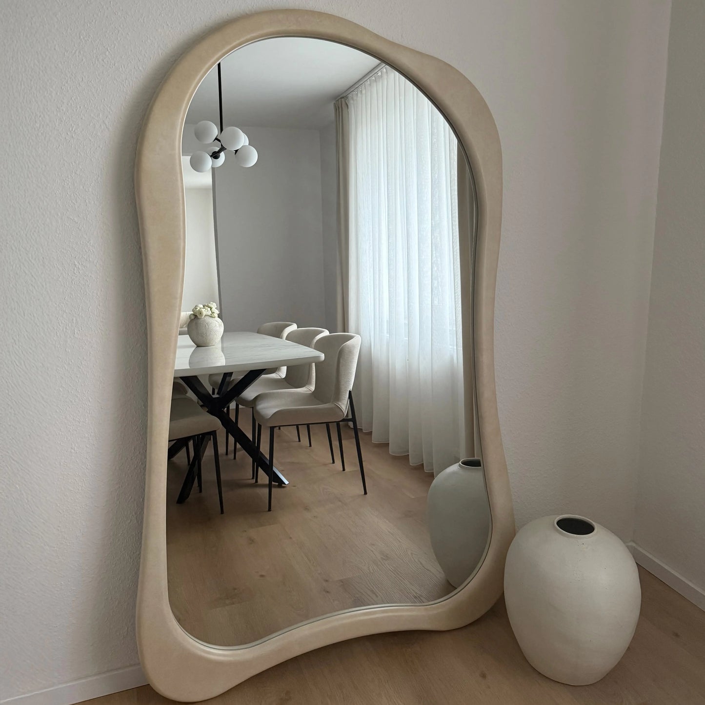 Arcurva Large Organic Wall Mirror - Irregular Contemporary Design with Textured Concrete Finish (190 x 120 cm) Spiegel Weltt