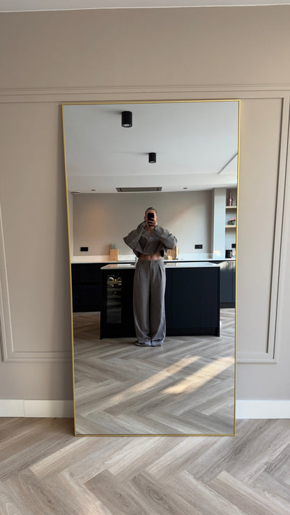 Aura Black Loft Mirror - Elegant Industrial Design (200cm x 100cm) Mirrorum