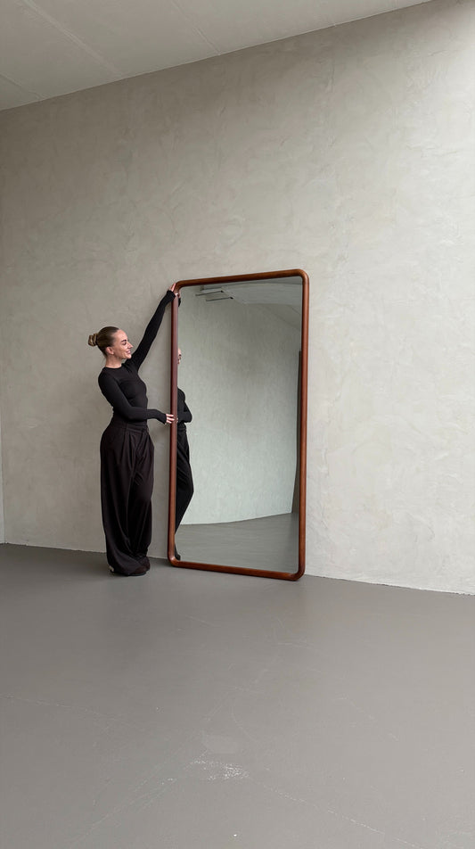 Elin Walnut – Rectangular Solid Wood Floor Mirror 200 x 100 cm Mirrorum