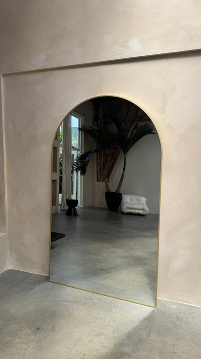 Moon Giant Mirror - Gold Timeless Design - 200 cm x 120 cm Mirrorum